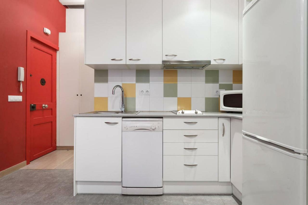 Nice Apartment In Sants Barcelona Exterior foto